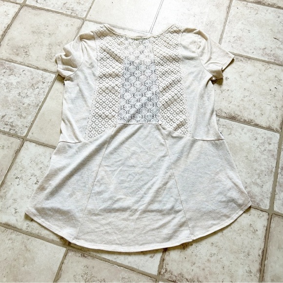 Maurices Small Boho Floral Shirt Lace Back Button Synch Option Bundle & Save - Picture 10 of 11